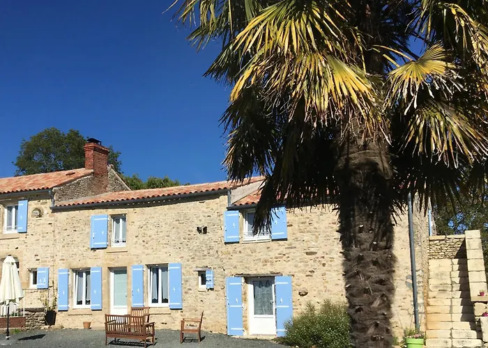 Hébergement de vacances La Frouardière, 3 De Charme *